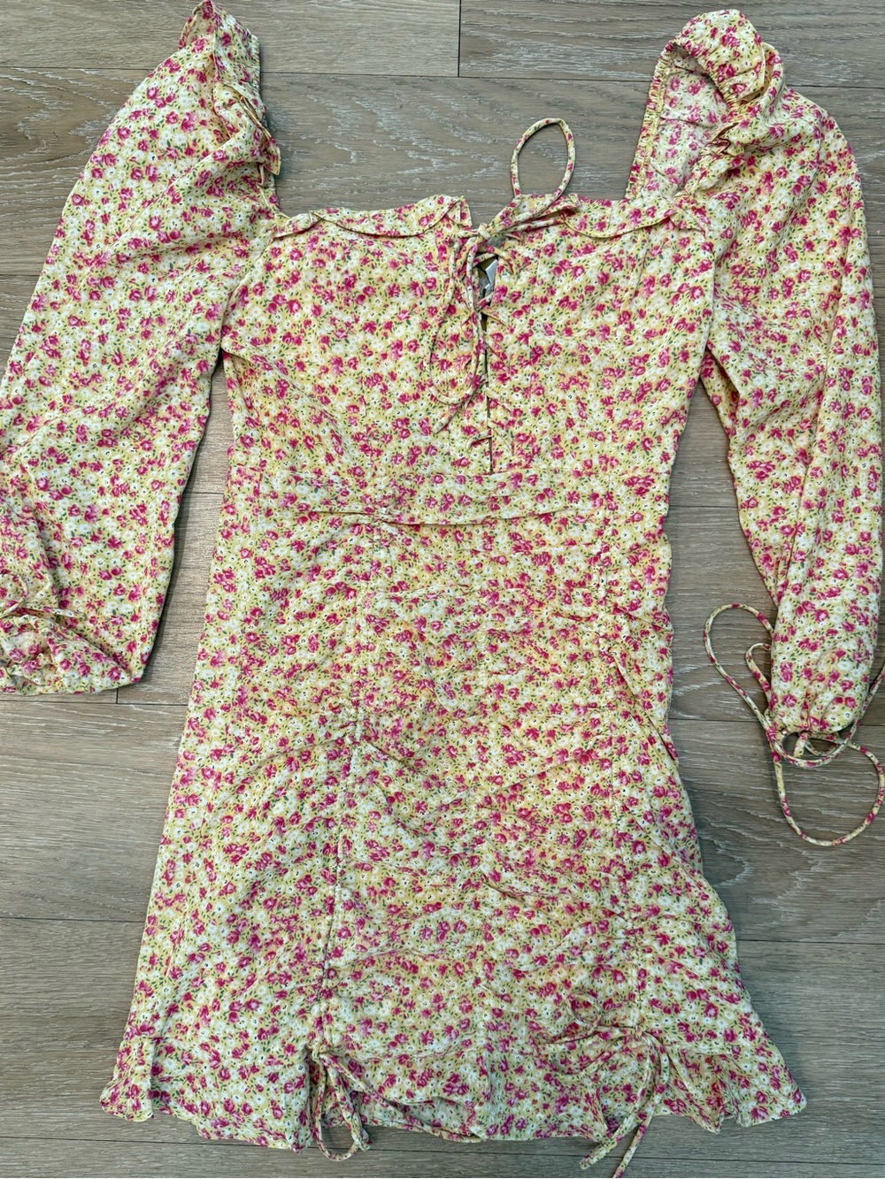 NWT Hello Molly Yellow Floral Mini Dress Size 2
